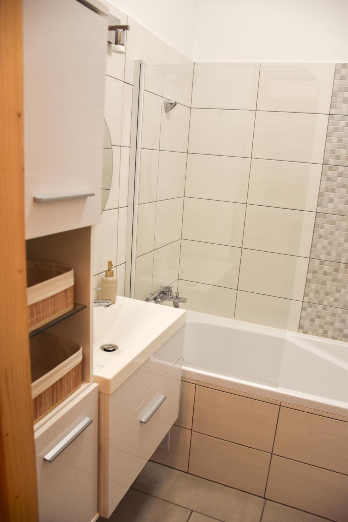 Foter Apartman Kiskunhalas Exterior foto